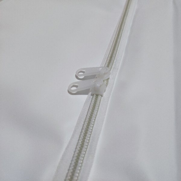 Lightweight PVC body bag, white, with a C-type zipper, no handles-BR33 - Image 2